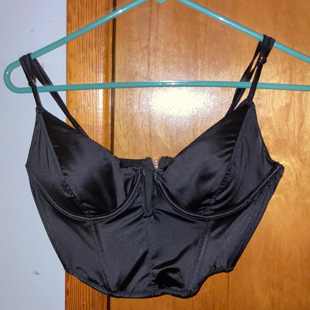 V-wire Satin Bustier in black from garage super cute and fun.